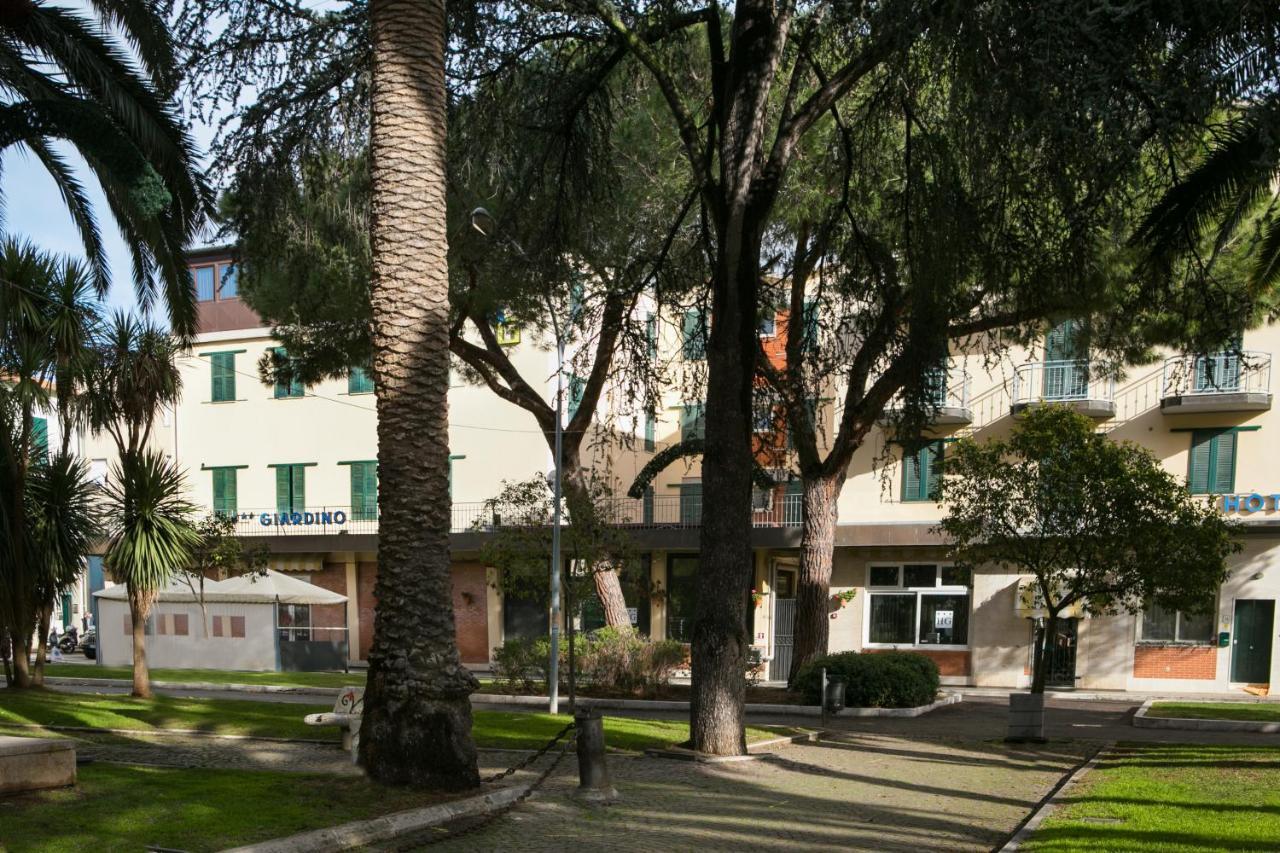 Hotel Giardino フォッローニカ エクステリア 写真